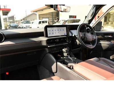 TOYOTA LAND CRUISER 250 - 6