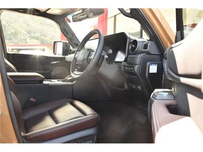 TOYOTA LAND CRUISER 250 - 5