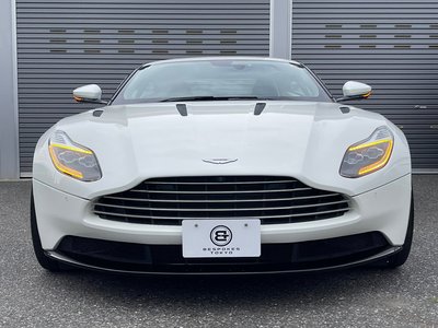 ASTON MARTIN DB11 - 7