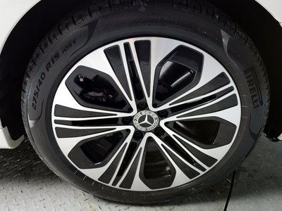 MERCEDES-BENZ E-CLASS - 6