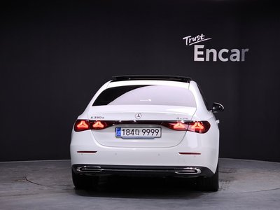 MERCEDES-BENZ E-CLASS - 4