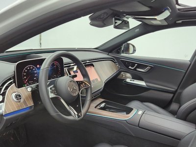 MERCEDES-BENZ E-CLASS - 9