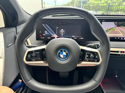 2025 BMW IX 缩略图 14