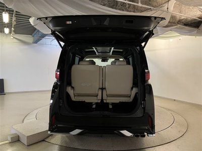 TOYOTA ALPHARD - 10