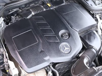 MERCEDES-BENZ E-CLASS - 6