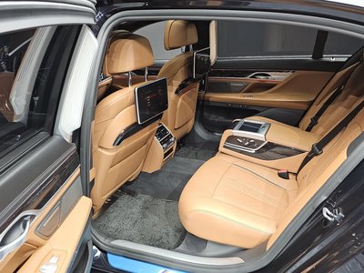 صورة مصغرة 11 لـ 2019 BMW 7 SERIES