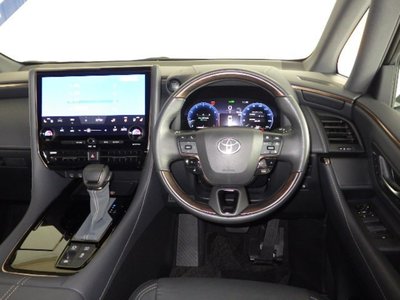 صورة 7 لـ 2023 Toyota ALPHARD