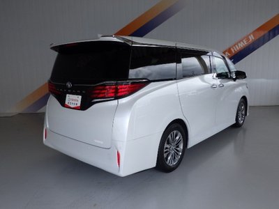 صورة 3 لـ 2023 Toyota ALPHARD