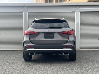 MERCEDES-BENZ GLA - 9