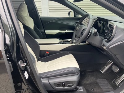 LEXUS RX - 4