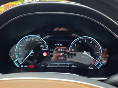 GENESIS G80 (RG3) - 7