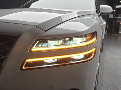 GENESIS GV80 - 9