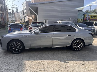 BMW 7 SERIES - 6