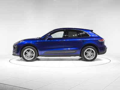 PORSCHE MACAN - 9