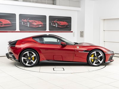 FERRARI 12CILINDRI - 5