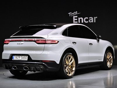 PORSCHE CAYENNE - 4