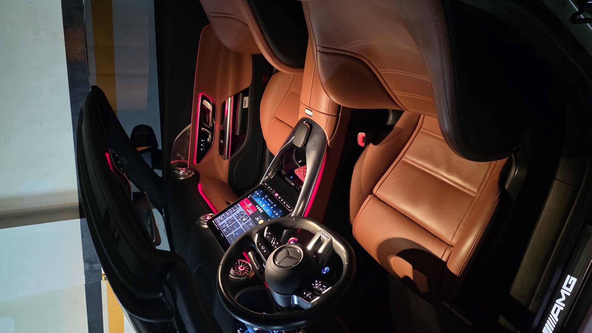 MERCEDES-BENZ SL - View 1