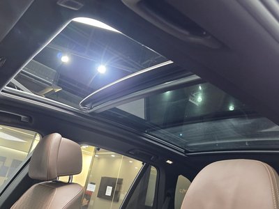 2022 BMW X5 — миниатюра 24