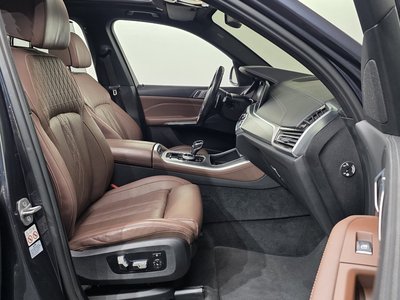 2022 BMW X5 — миниатюра 17