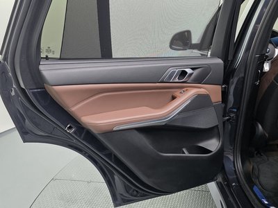 2022 BMW X5 — миниатюра 15
