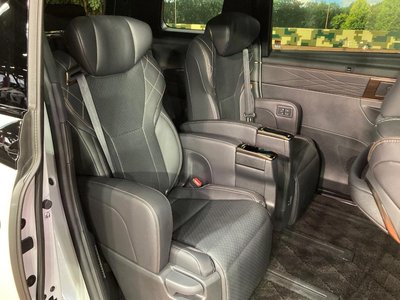 TOYOTA VELLFIRE - 10