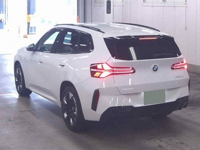 صورة 2 لـ 2025 BMW X3