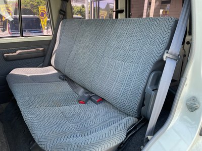 TOYOTA LAND CRUISER - 10