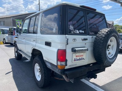 TOYOTA LAND CRUISER - 2