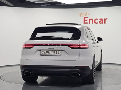 PORSCHE CAYENNE - 3