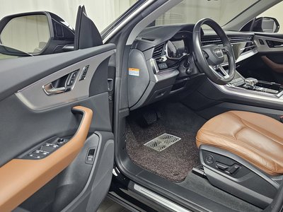 2021 AUDI Q8 — миниатюра 13