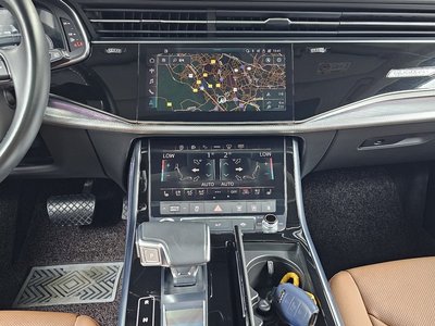 2021 AUDI Q8 — миниатюра 19