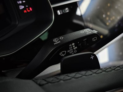 2021 AUDI Q8 — миниатюра 29