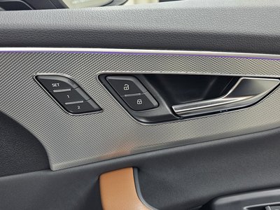 2021 AUDI Q8 — миниатюра 30