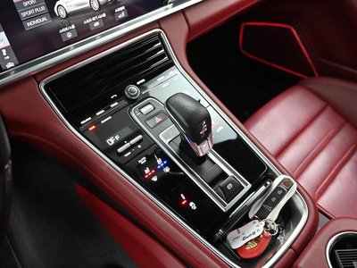 PORSCHE PANAMERA - 9