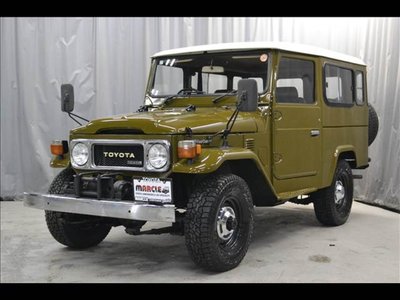 TOYOTA LAND CRUISER 40 - 4