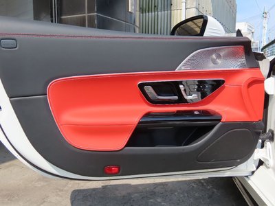 2022 Mercedes-BENZ SL AMG thumbnail 34