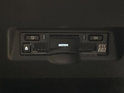 TOYOTA ALPHARD - 9