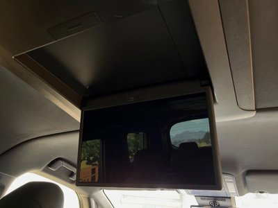 TOYOTA ALPHARD - 4