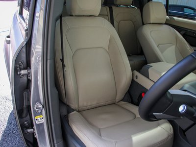 2023 LAND Rover DEFENDER 缩略图 31