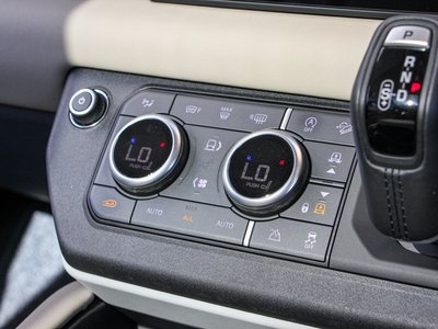 2023 LAND Rover DEFENDER 缩略图 86