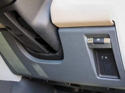 2023 LAND Rover DEFENDER 缩略图 103