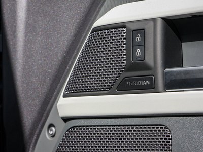 2023 LAND Rover DEFENDER 缩略图 56