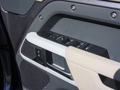 2023 LAND Rover DEFENDER 缩略图 111