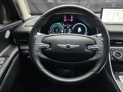 2023 Genesis GV80 — миниатюра 13
