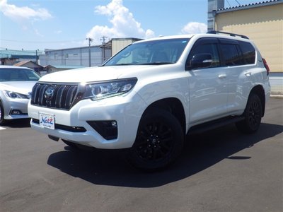 TOYOTA LAND CRUISER PRADO - 1