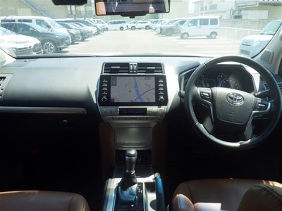 TOYOTA LAND CRUISER PRADO - 4