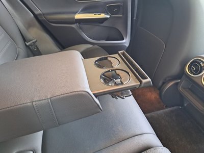 2025 Mercedes-BENZ GLC — миниатюра 14