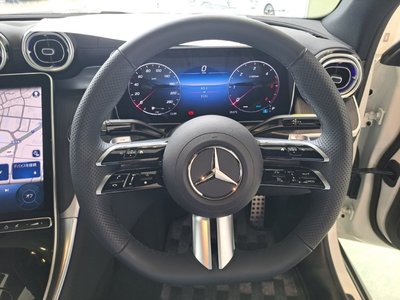 2025 Mercedes-BENZ GLC — миниатюра 23