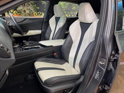 صورة مصغرة 32 لـ 2023 Lexus NX