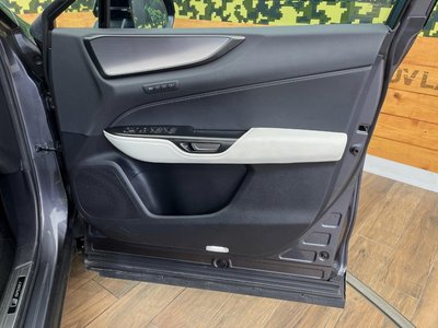 صورة مصغرة 40 لـ 2023 Lexus NX
